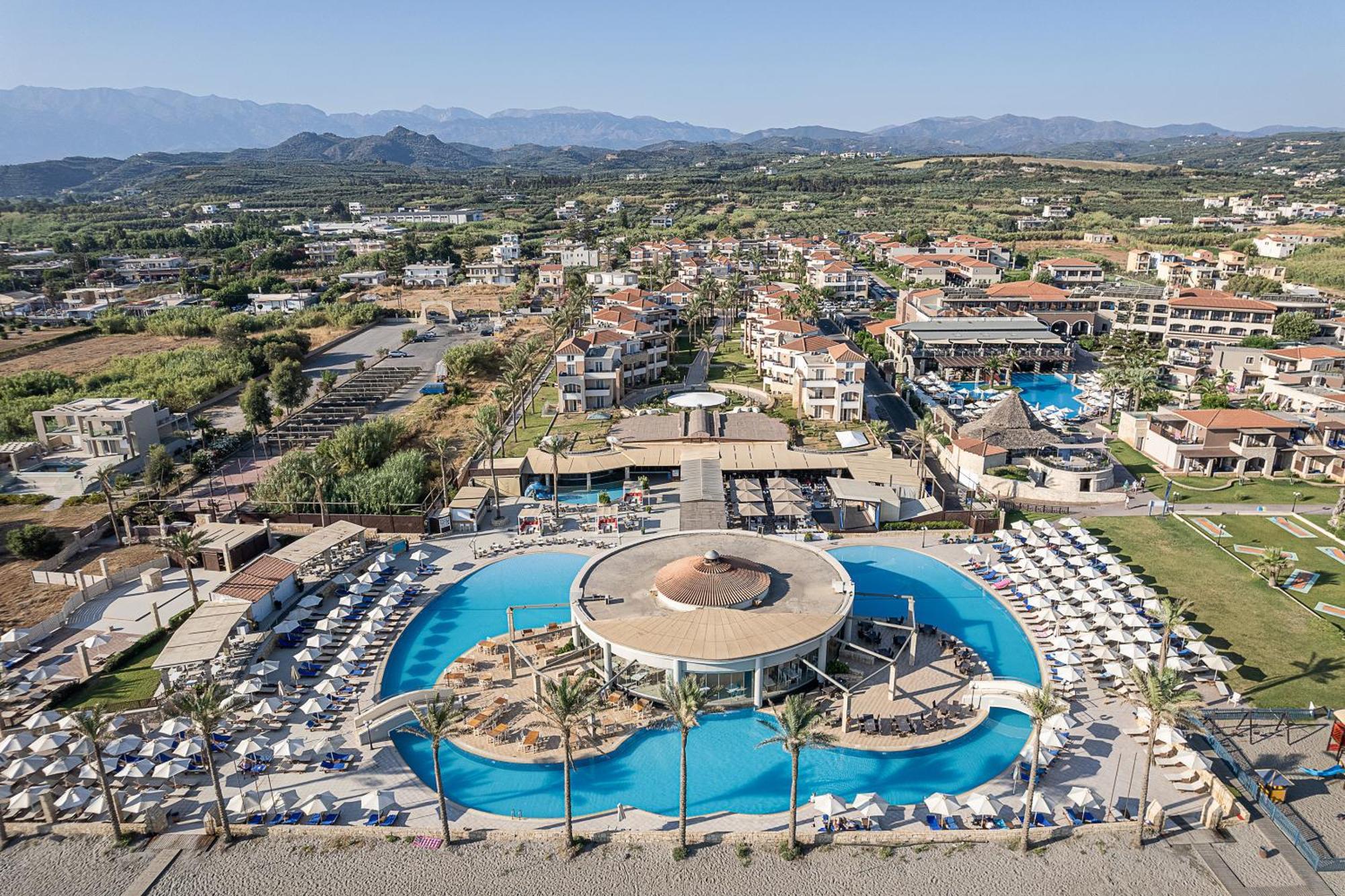 Caldera Beach Gerani  Exterior photo